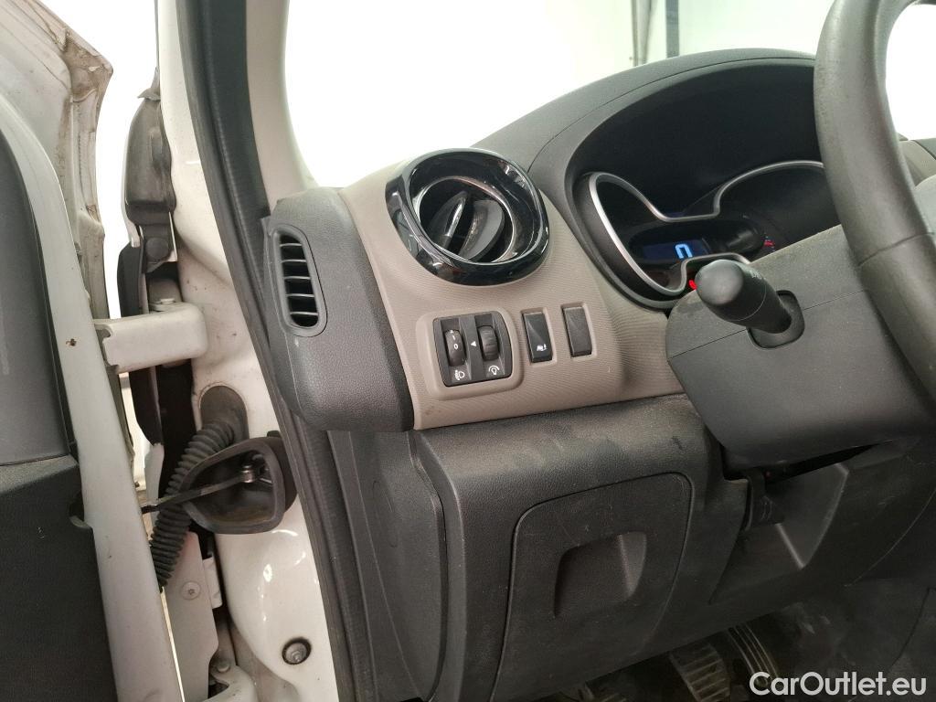  Renault  Trafic  Furgon Grand Confort L1H1 1000 1.6 dCi 120CV BVM6 E6 #65