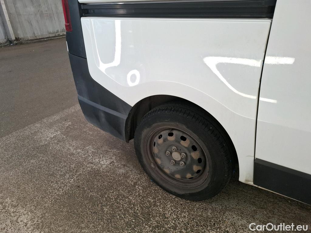  Renault  Trafic  Furgon Grand Confort L1H1 1000 1.6 dCi 120CV BVM6 E6 #69