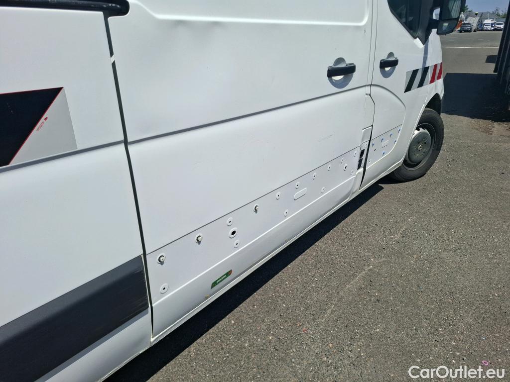  Renault  Master  III Fourgon L2H2 3 5 Grand Confort dCi 110CV BVM6 E6 #13