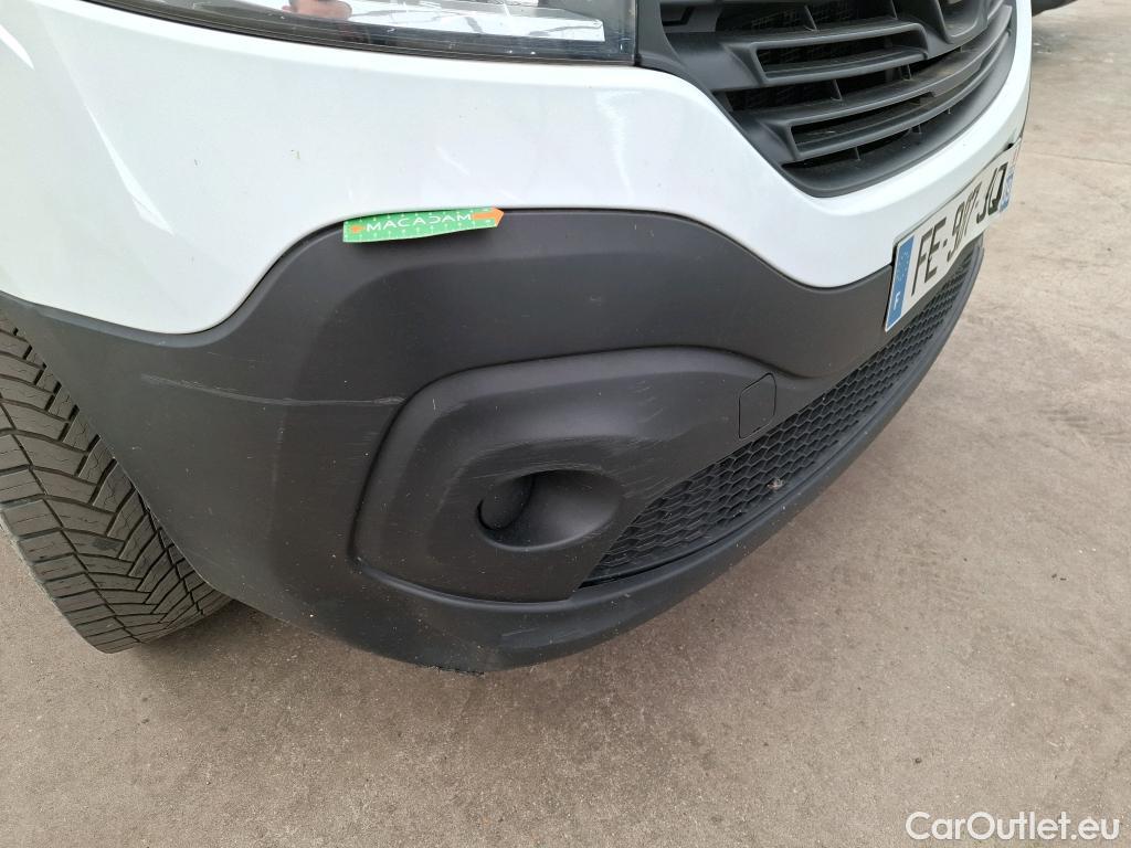  Renault  Trafic RENAULT  VU 4p Fourgon FG CF L2H1 1200 dCi 95 E6 #1