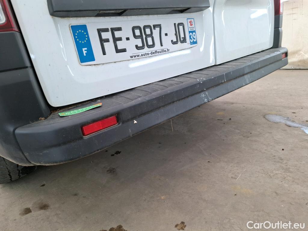  Renault  Trafic RENAULT  VU 4p Fourgon FG CF L2H1 1200 dCi 95 E6 #3