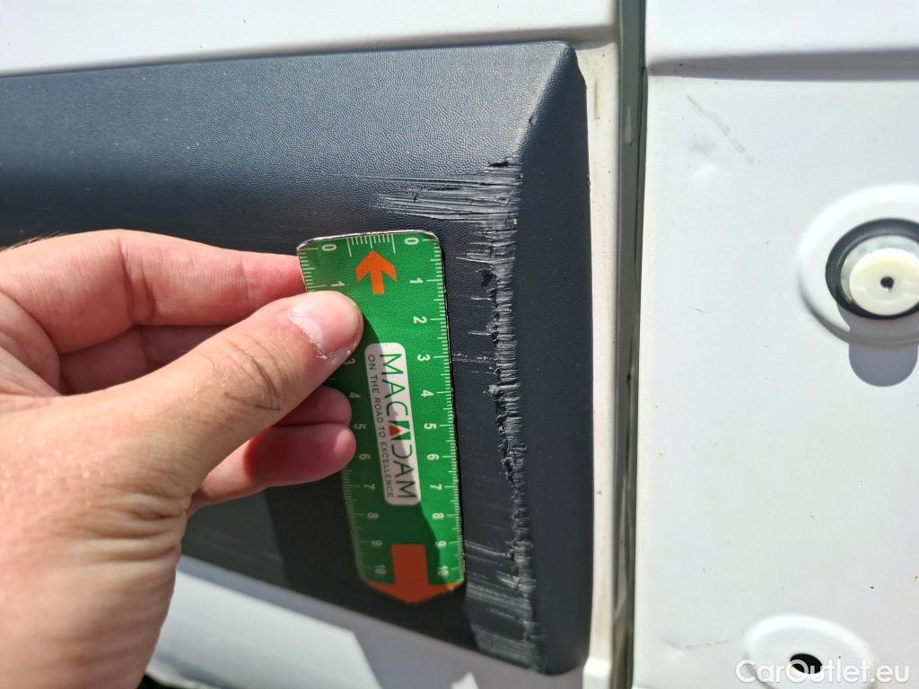  Renault  Master  III Fourgon L2H2 3 5 Grand Confort dCi 110CV BVM6 E6 #67