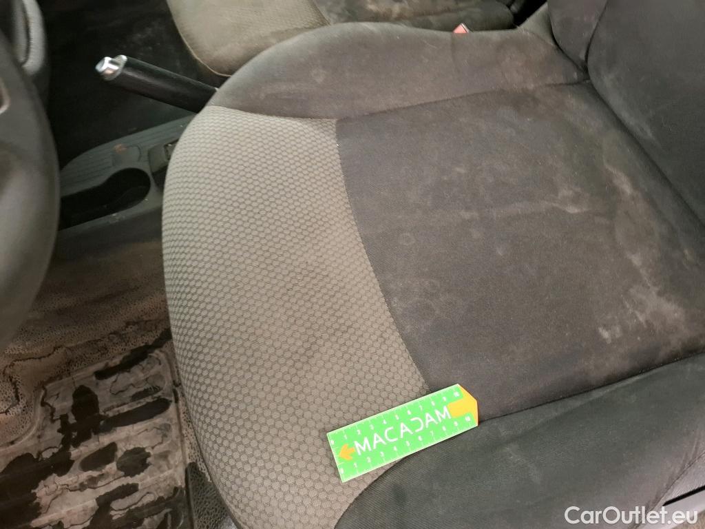  Renault  Kangoo  II Express Grand Confort (L1) 1.5 dCi 95CV BVM6 E6dT #22