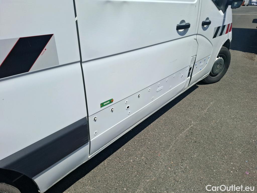  Renault  Master  III Fourgon L2H2 3 5 Grand Confort dCi 110CV BVM6 E6 #52