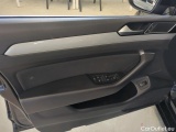  Volkswagen  Passat Volkswagen  Variant 2.0 TDI EVO 150 KM DSG Business 5d #53