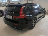  Volvo  V60 Volvo  B3 Mild Hybrid Benzyna R-Design Auto 5d #2