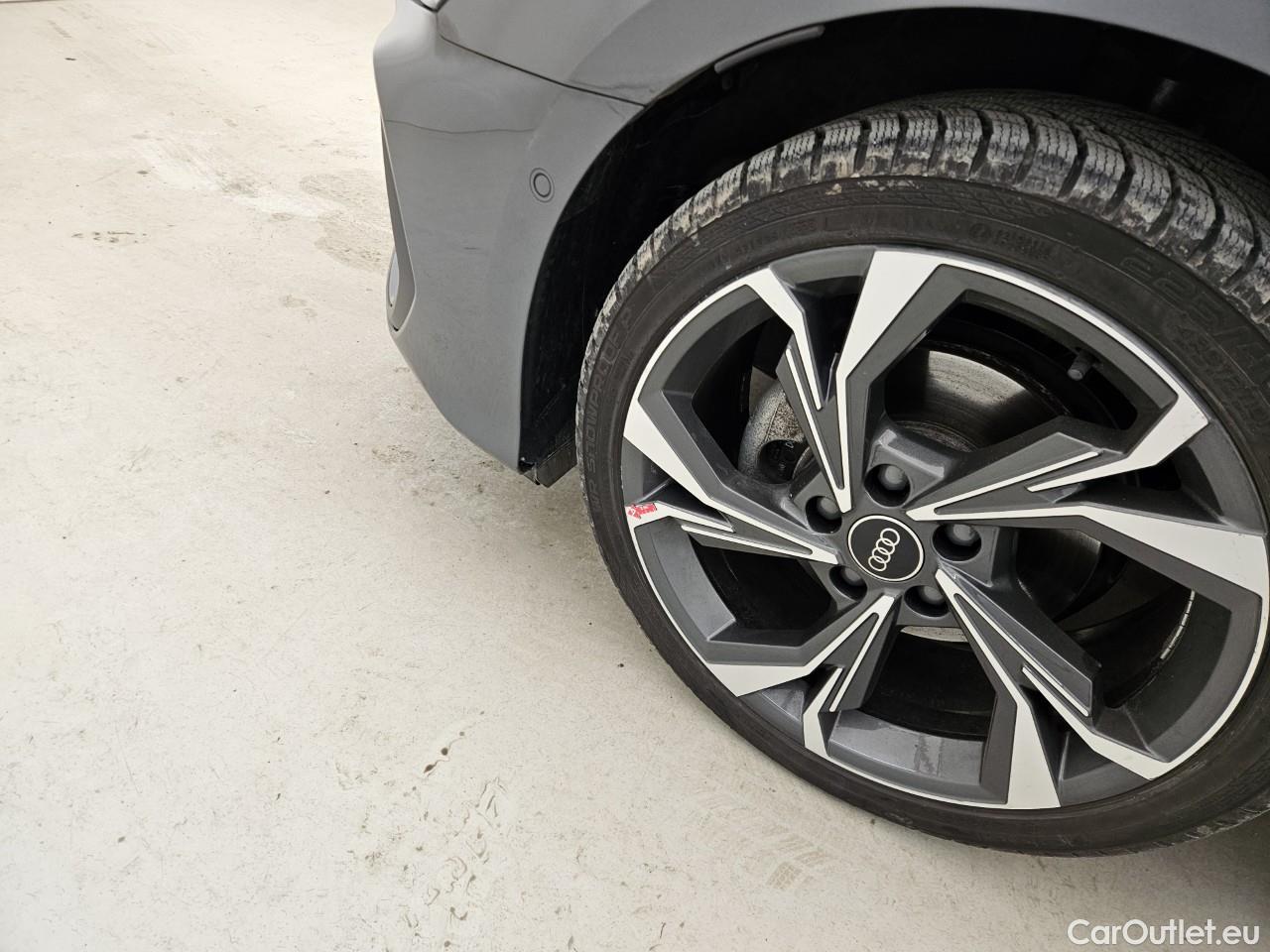  Audi  A3  Limuzina S line 35 TFSI man6 #7
