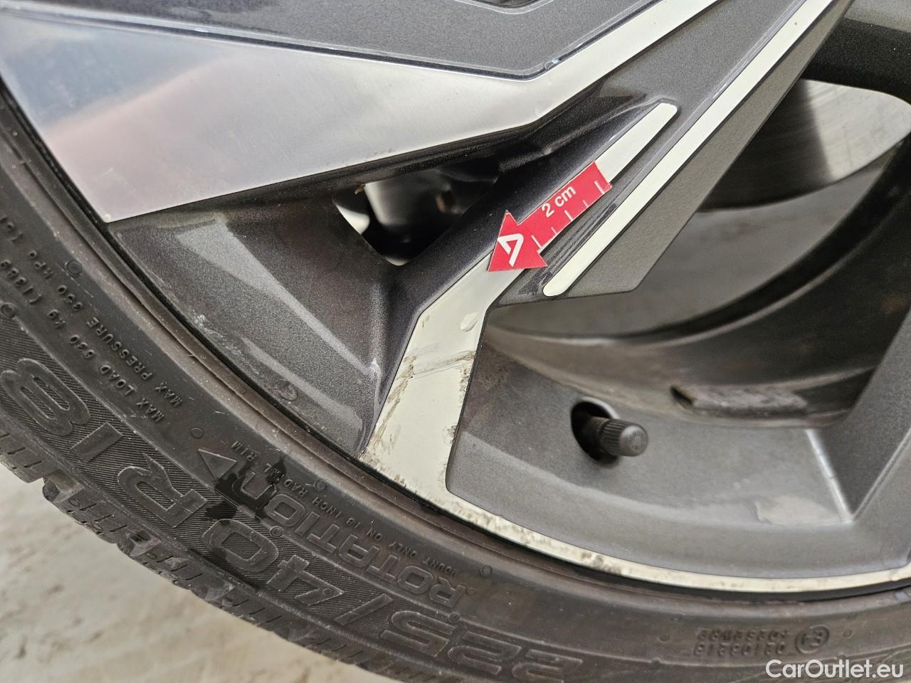  Audi  A3  Limuzina S line 35 TFSI man6 #17