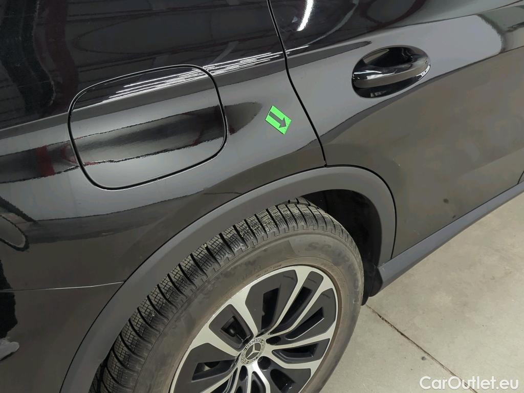  Mercedes  GLC  200 4MATIC #22