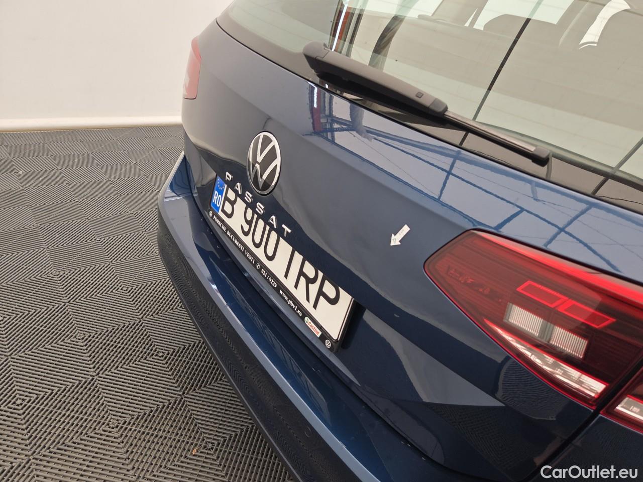  Volkswagen  Passat Var.Comfortline 2.0 TDI DSG 150 CP #25