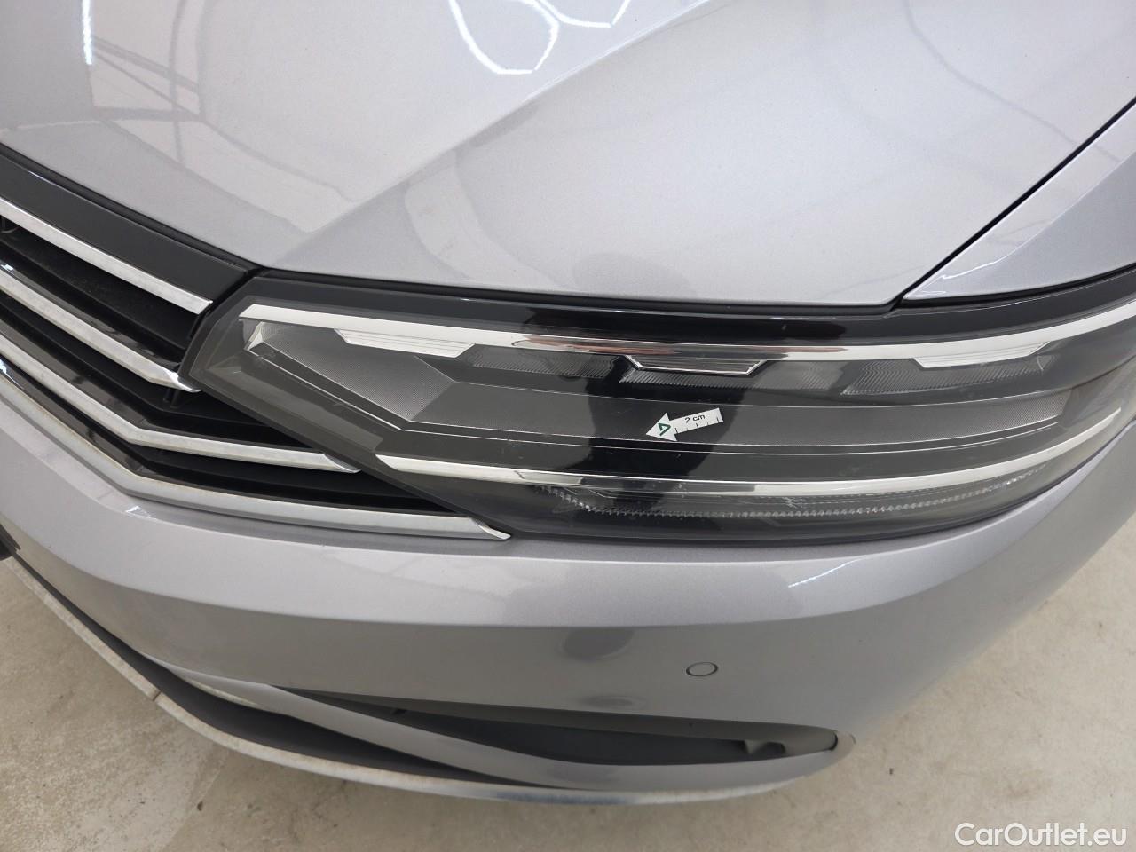  Volkswagen  Passat Highline 2.0 TDI DSG 150 CP #13