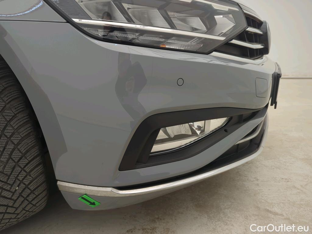 Volkswagen  Passat Highline 2.0 TDI DSG 150 CP #3
