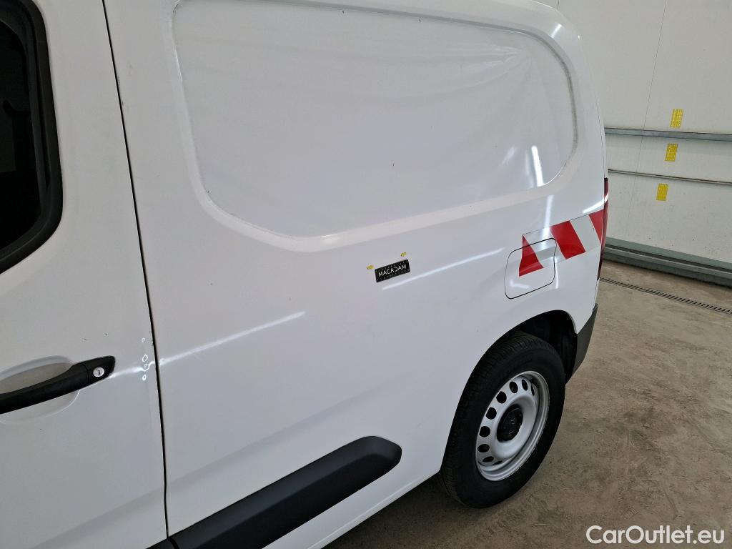  Citroen  Berlingo  Fourgon Worker M 1000 1.2 PureTech 130CV BVA8 E6d #1