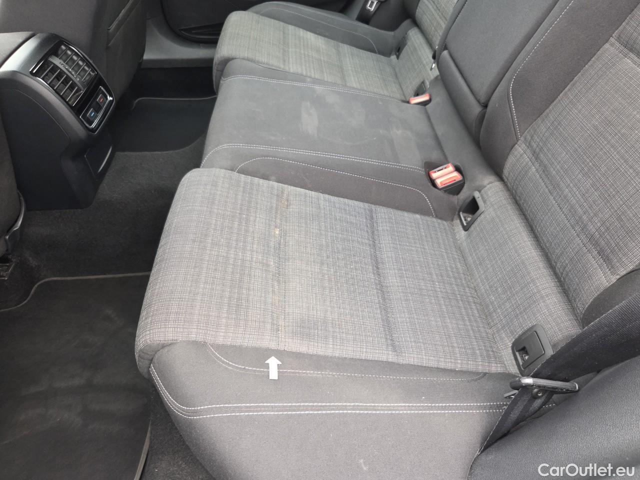  Volkswagen  Passat Var.Comfortline 2.0 TDI DSG 150 CP #39