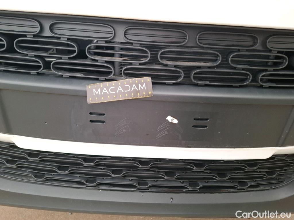  Citroen  C3  Shine 1.2 PureTech 80CV BVM5 6E #36