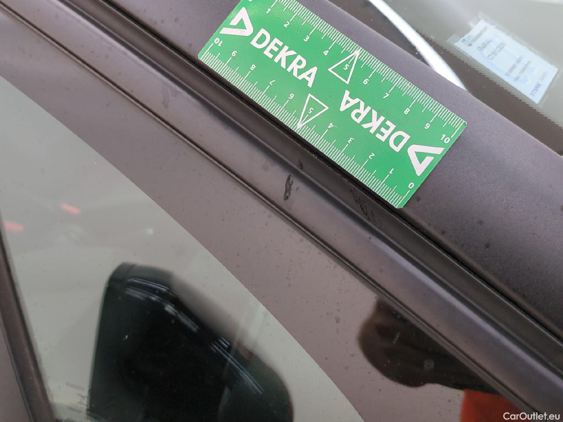 Citroen  C3 CITROEN  5p Berline PureTech 82 S&S BVM Feel Business #9