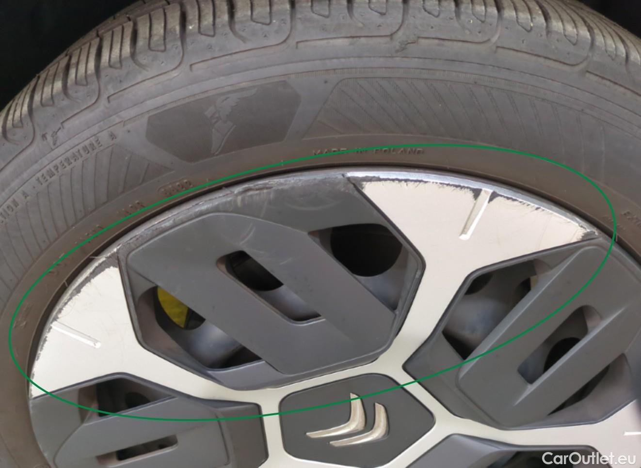 Citroen  C4  Berline Feel 1.2 PureTech 130CV BVA8 6E #20