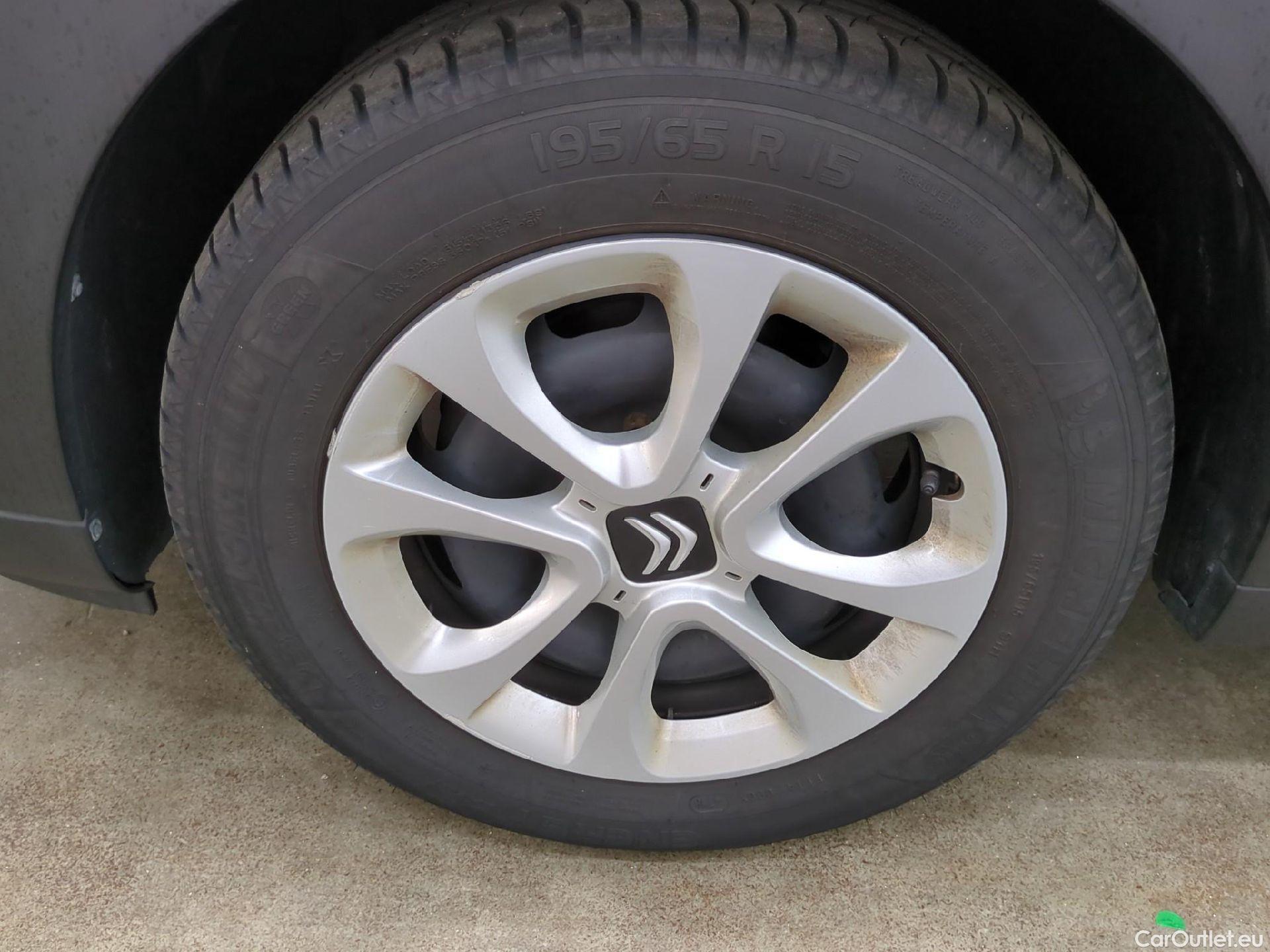  Citroen  C3 CITROEN  5p Berline PureTech 82 S&S BVM Feel Business #6