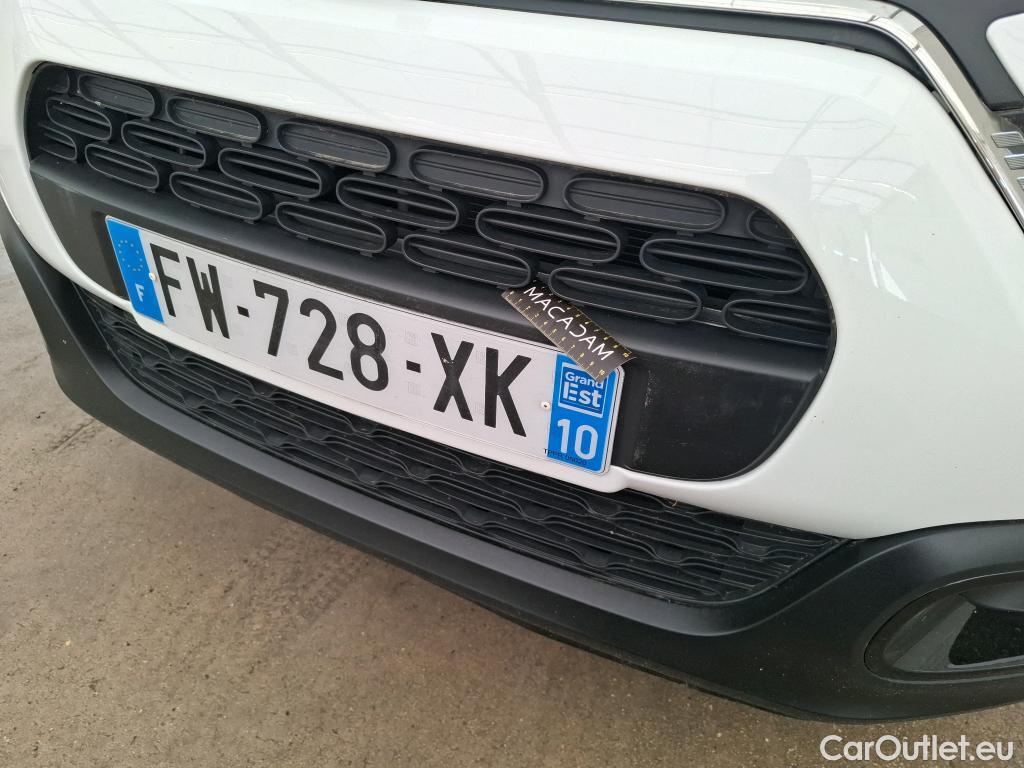  Citroen  C3  Feel Business 1.2 PureTech 80CV BVM5 E6d #6
