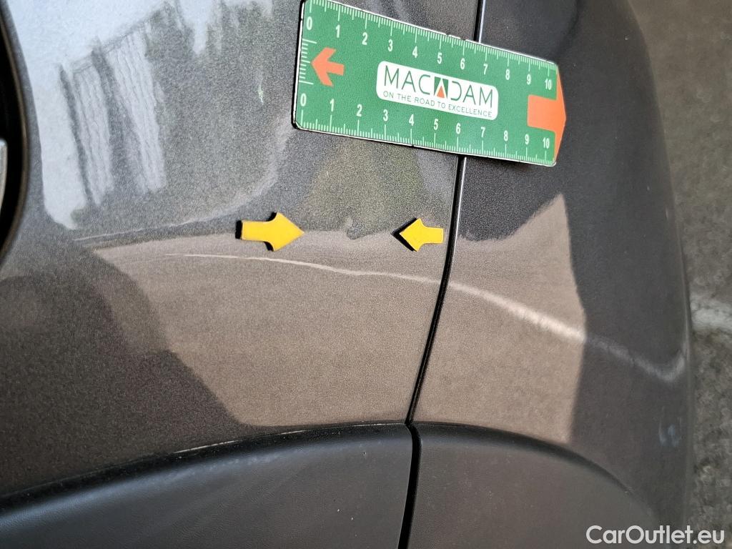  Citroen  C3  Shine Business 1.2 PureTech 110CV BVM6 E6d #24