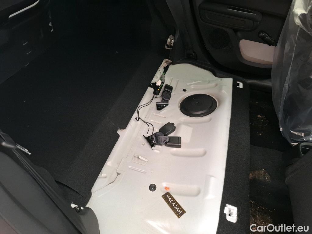  Citroen  C3  Shine 1.2 PureTech 80CV BVM5 6E #18