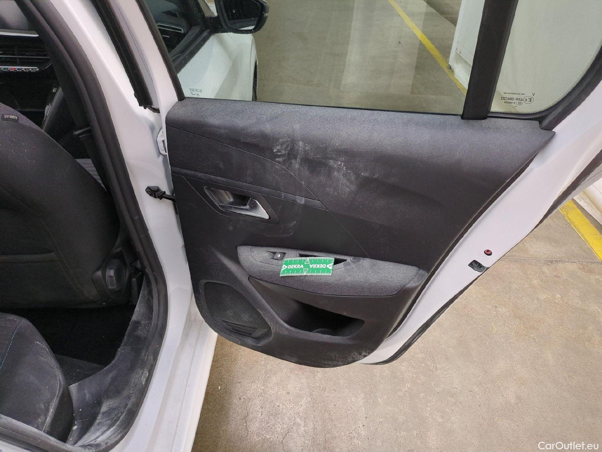  Peugeot  208  Style 1.2 PureTech 75CV BVM5 E6d #18