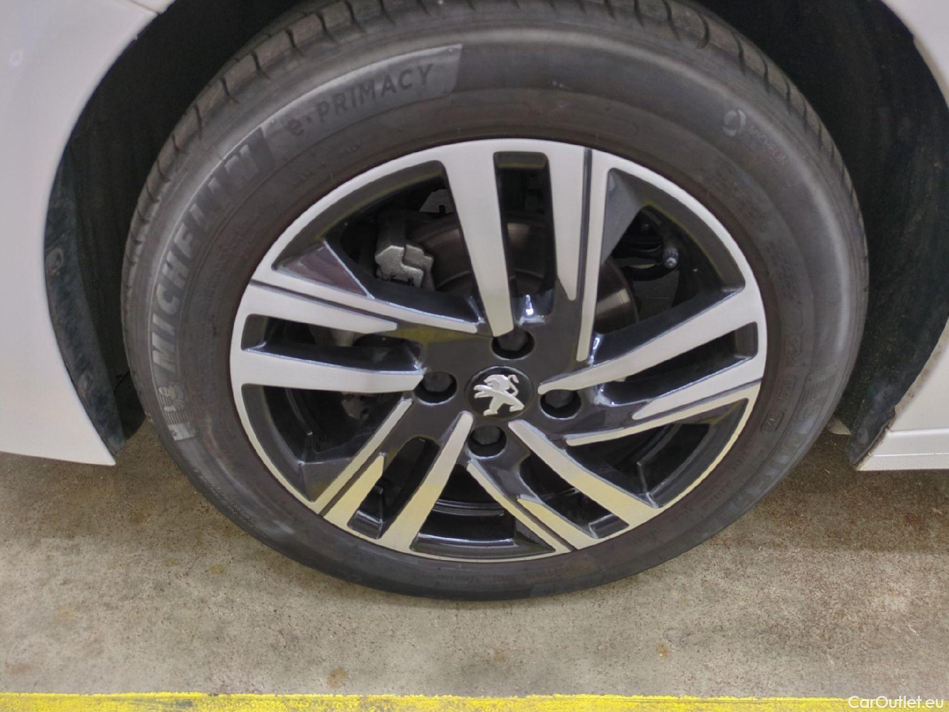  Peugeot  208  Style 1.2 PureTech 75CV BVM5 E6d #1