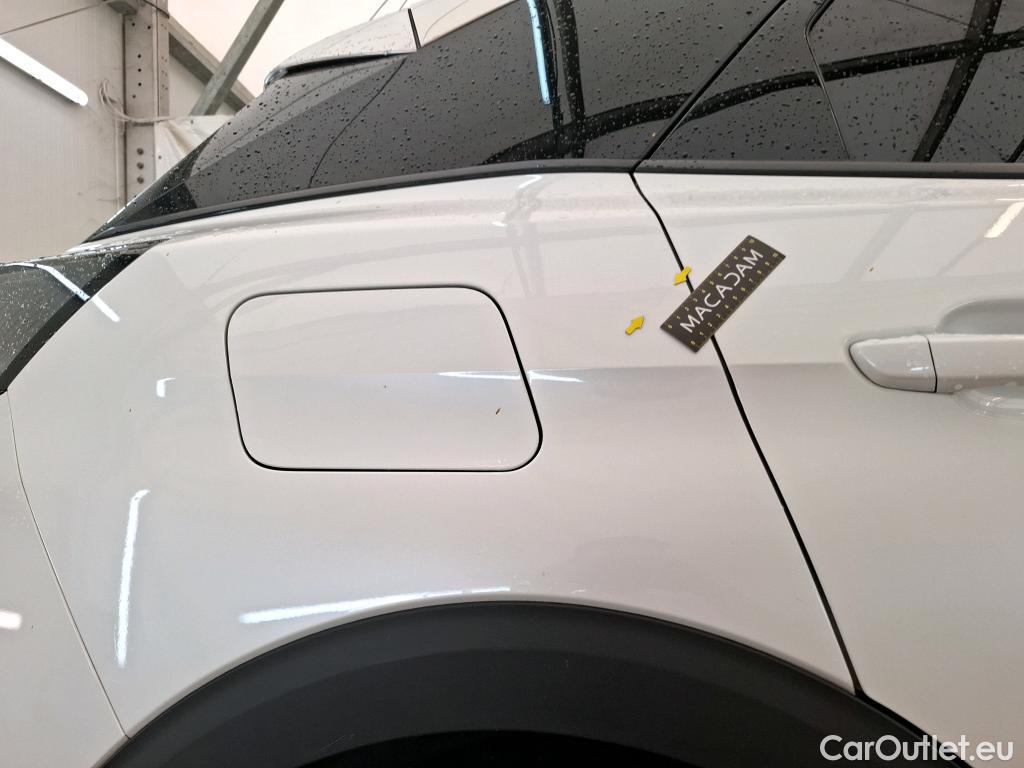  Peugeot  3008  Allure Pack 1.2 PureTech 130CV BVA8 E6d #28