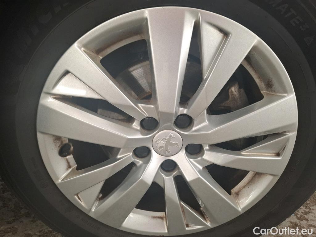  Peugeot  3008  II Active Pack 1.2 PureTech 130CV BVA8 E6d #87