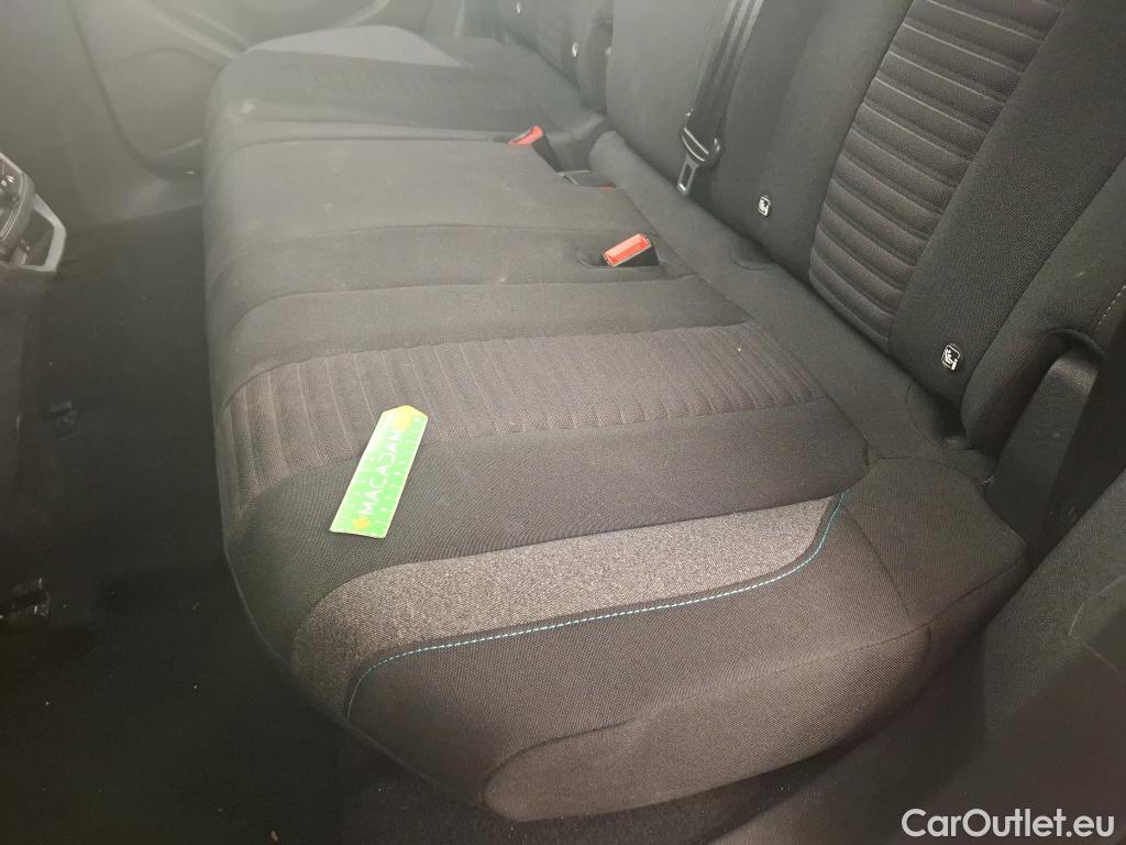  Peugeot  3008  II Active Pack 1.2 PureTech 130CV BVA8 E6d #79