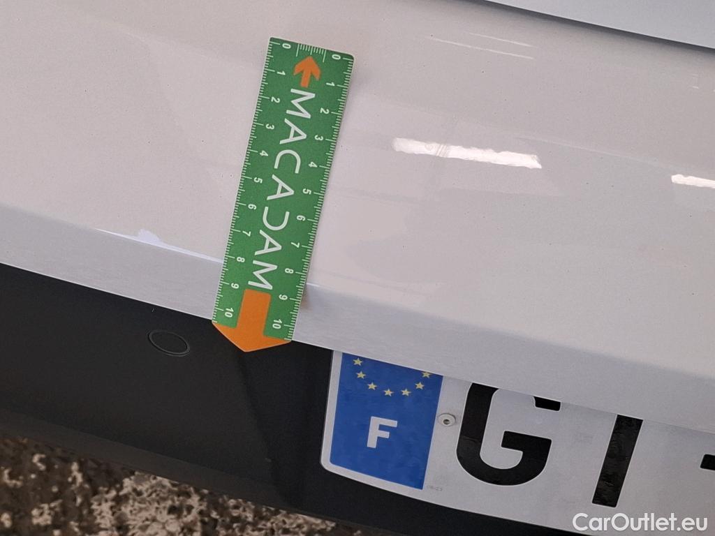  Peugeot  208  Style 1.2 PureTech 75CV BVM5 E6d #10