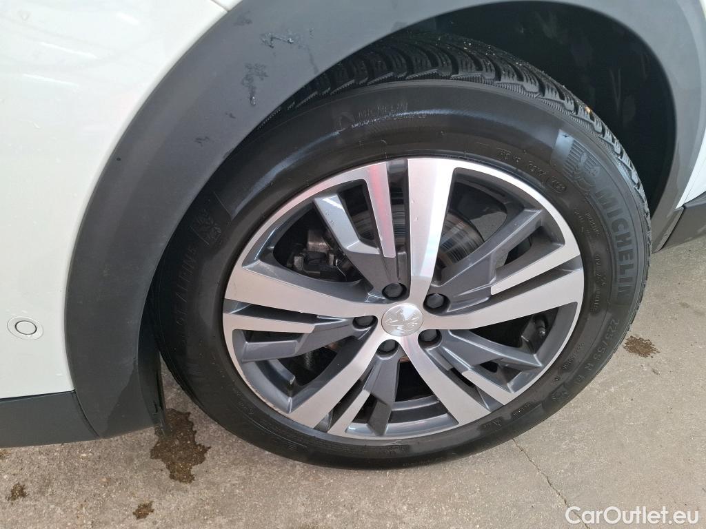  Peugeot  3008  Allure Pack 1.2 PureTech 130CV BVA8 E6d #1