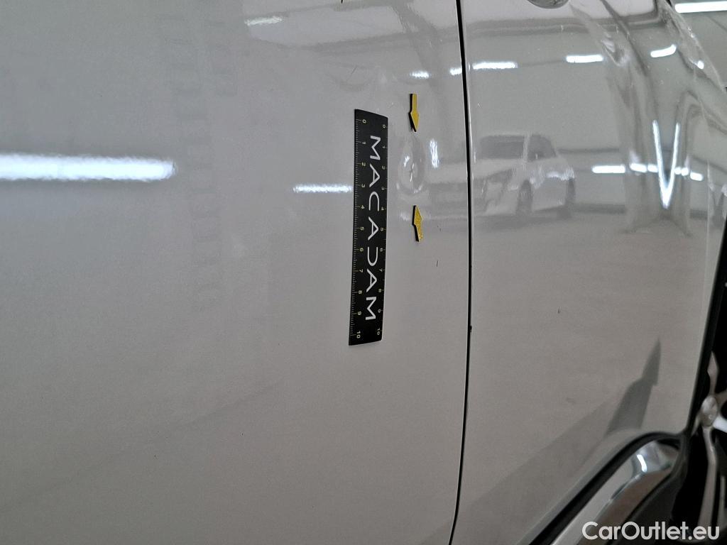  Peugeot  3008  Allure Pack 1.2 PureTech 130CV BVA8 E6d #31