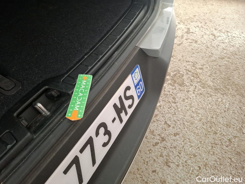  Volvo  XC 40 XC40 Momentum 2WD 2.0 #28