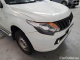  Mitsubishi  L200 MITSUBISHI  / 2015 / 4P / PICKUP 2.4 DI-D CLUB CAB INVITE #18