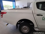  Mitsubishi  L200 MITSUBISHI  / 2015 / 4P / PICKUP 2.4 DI-D CLUB CAB INVITE #34
