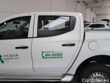  Mitsubishi  L200 MITSUBISHI  / 2015 / 4P / PICKUP 2.4 DI-D CLUB CAB INVITE #51