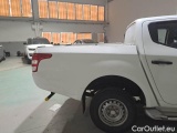  Mitsubishi  L200 MITSUBISHI  / 2015 / 4P / PICKUP 2.4 DI-D CLUB CAB INVITE #139