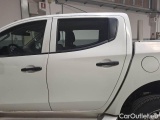  Mitsubishi  L200 MITSUBISHI  / 2015 / 4P / PICKUP 2.4 DI-D CLUB CAB INVITE #172