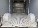  Peugeot  Boxer PEUGEOT  / 2014 / 4P / FURGONE 333 L2H2 2.2 BLUEHDI 140CV SeS #102