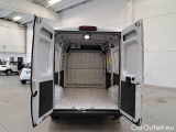  Peugeot  Boxer PEUGEOT  / 2023 / 4P / FURGONE 2.2 BLUEHDI 120 SeS 330 L2H2 #5
