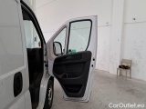  Peugeot  Boxer PEUGEOT  / 2023 / 4P / FURGONE 2.2 BLUEHDI 120 SeS 330 L2H2 #134