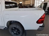  Toyota  Hilux TOYOTA  / 2020 / 4P / AUT.CABINA DOPPIA 2.4 D-4D A/T DC 4WD LOUNGE #54