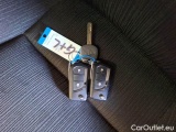  Toyota  Hilux TOYOTA  / 2020 / 4P / AUT.CABINA DOPPIA 2.4 D-4D A/T DC 4WD LOUNGE #71