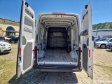  Volkswagen  Crafter VOLKSWAGEN  / 2017 / 4P / FURGONE 35 L3H3 2.0 TDI 103KW BUSINESS 4MOTION #4