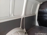  Volkswagen  Transporter VOLKSWAGEN  / 2019 / 4P / FURGONE 2.0 TDI 110KW DSG BUSINESS P.C. #138