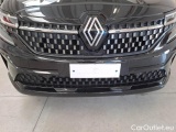  Renault  Austral RENAULT  / 2022 / 5P / SUV 1.2 E-TECH HEV 200 ICONIC AT #35