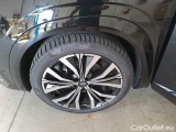  Renault  Austral RENAULT  / 2022 / 5P / SUV 1.2 E-TECH HEV 200 ICONIC AT #66