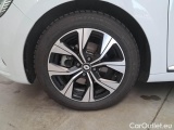  Renault  Clio RENAULT  / 2019 / 5P / BERLINA 1.6 E-TECH FULL HYBRID 103KW EVOLUTION #17