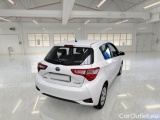  Toyota  Yaris TOYOTA  / 2017 / 5P / BERLINA 1.5 HYBRID BUSINESS #2